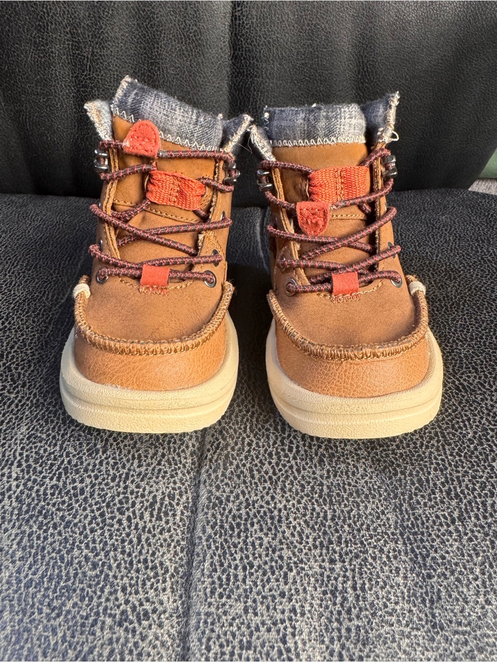 Hey Dude Kids Brown Tan Lace-Up Outdoor Boots